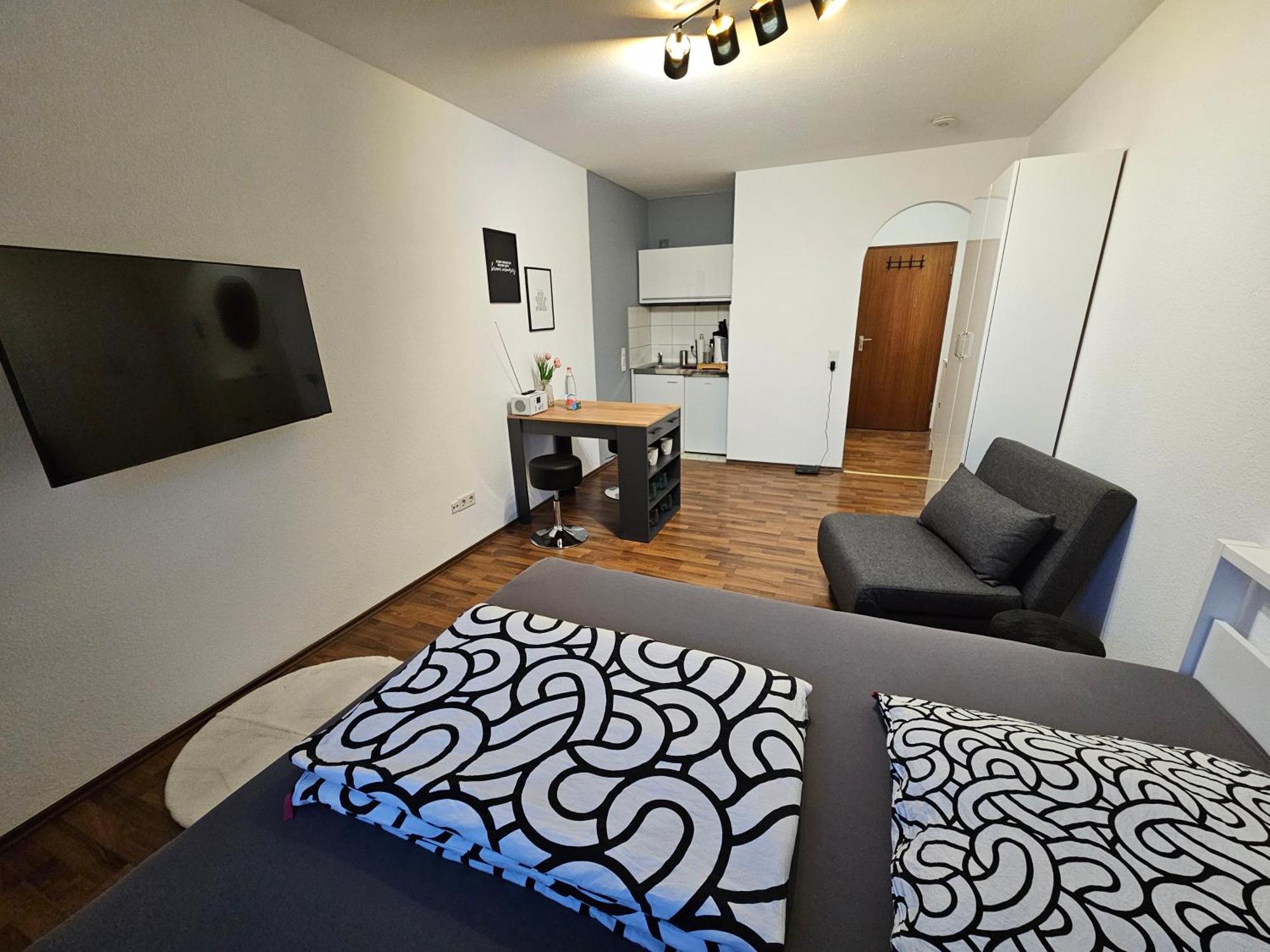 Neu Eingerichtetes 1zimmerapartment Mit Tg Stellplatz, Stufenloser Zugang Apartment