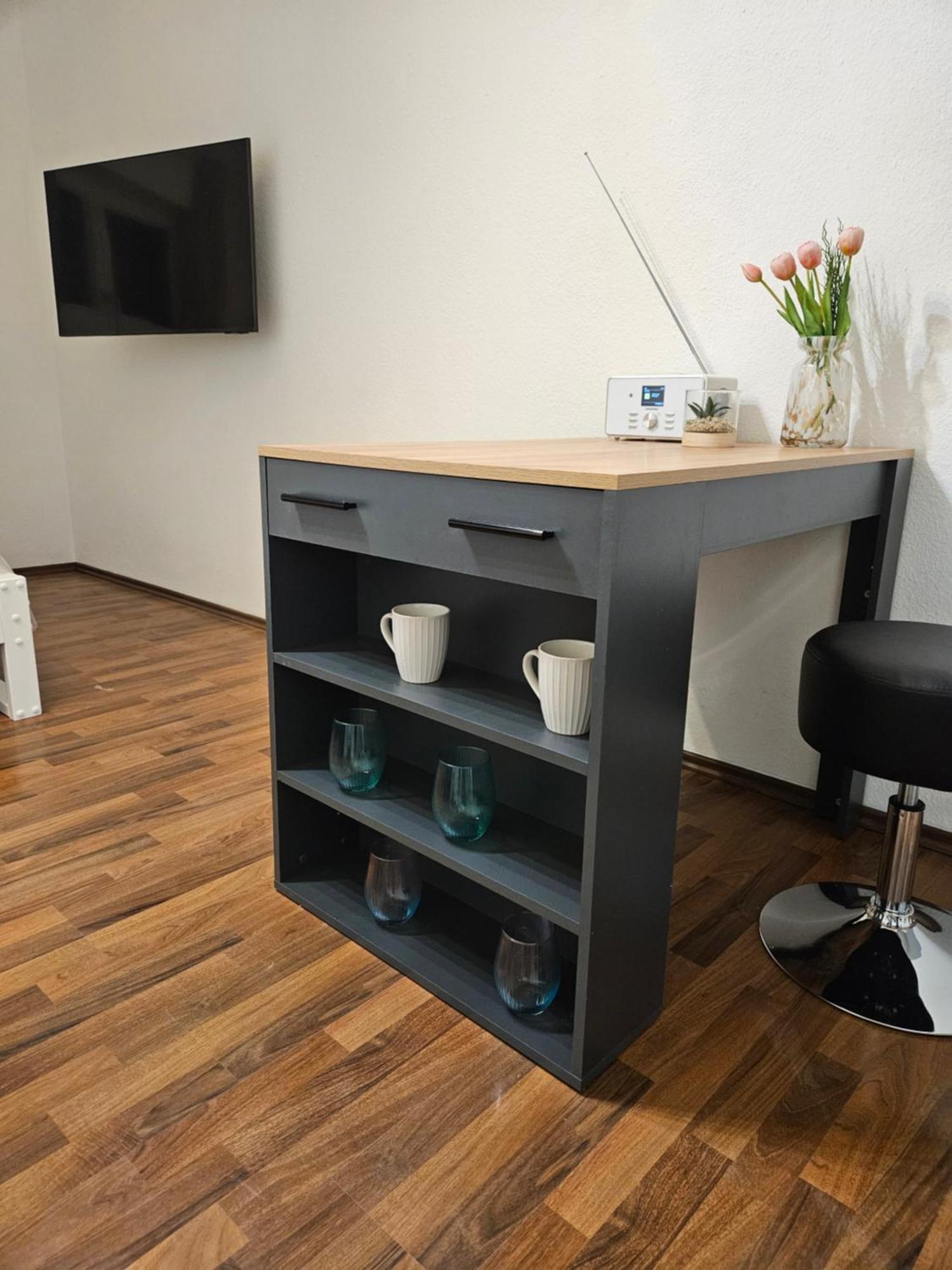 Neu Eingerichtetes 1zimmerapartment Mit Tg Stellplatz, Stufenloser Zugang Wurzburg
